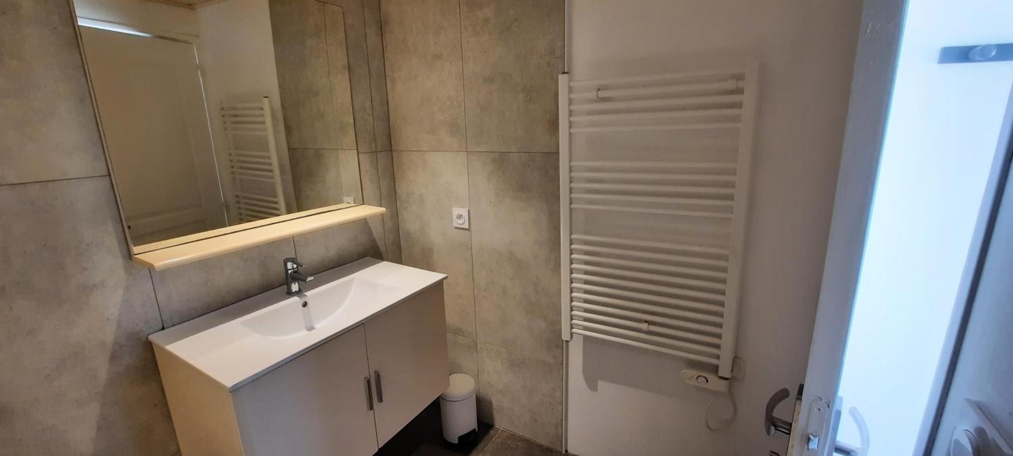 Gite 4 Personnes Avec Piscine Entre Saintes Et Royan Balanzac Exterior photo